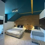 La Verticale فندق