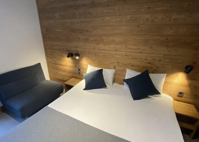 La Verticale Hotel 2*
